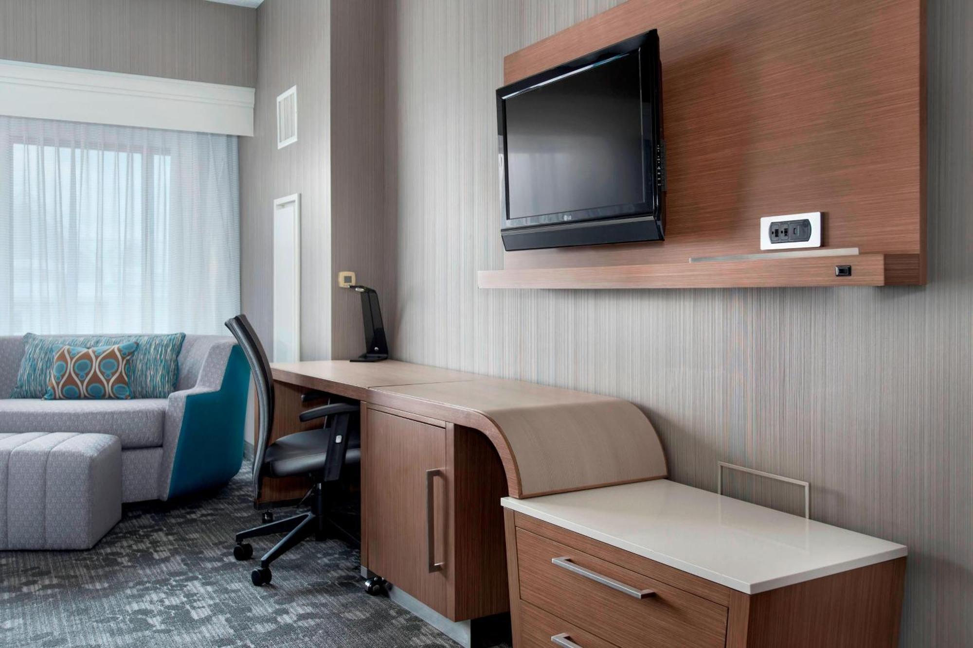 Hotel Courtyard By Marriott Newark Elizabeth Exteriér fotografie